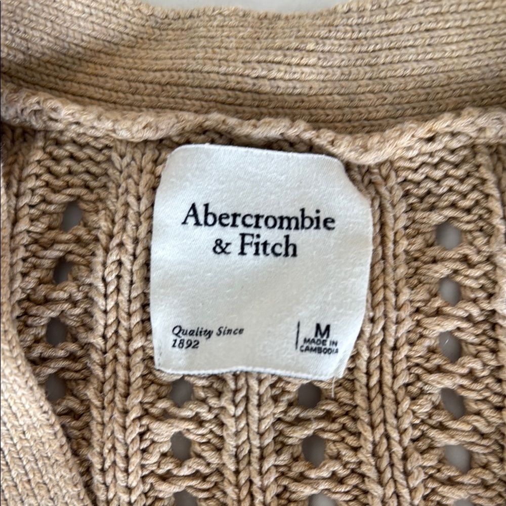 Abercrombie & Fitch Tan Cropped Cardigan Sweater - Picture 2 of 3